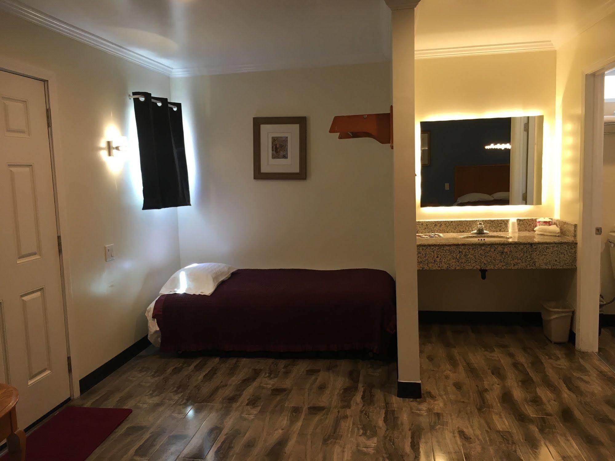 Lincoln Park Motel Los Angeles Exterior photo